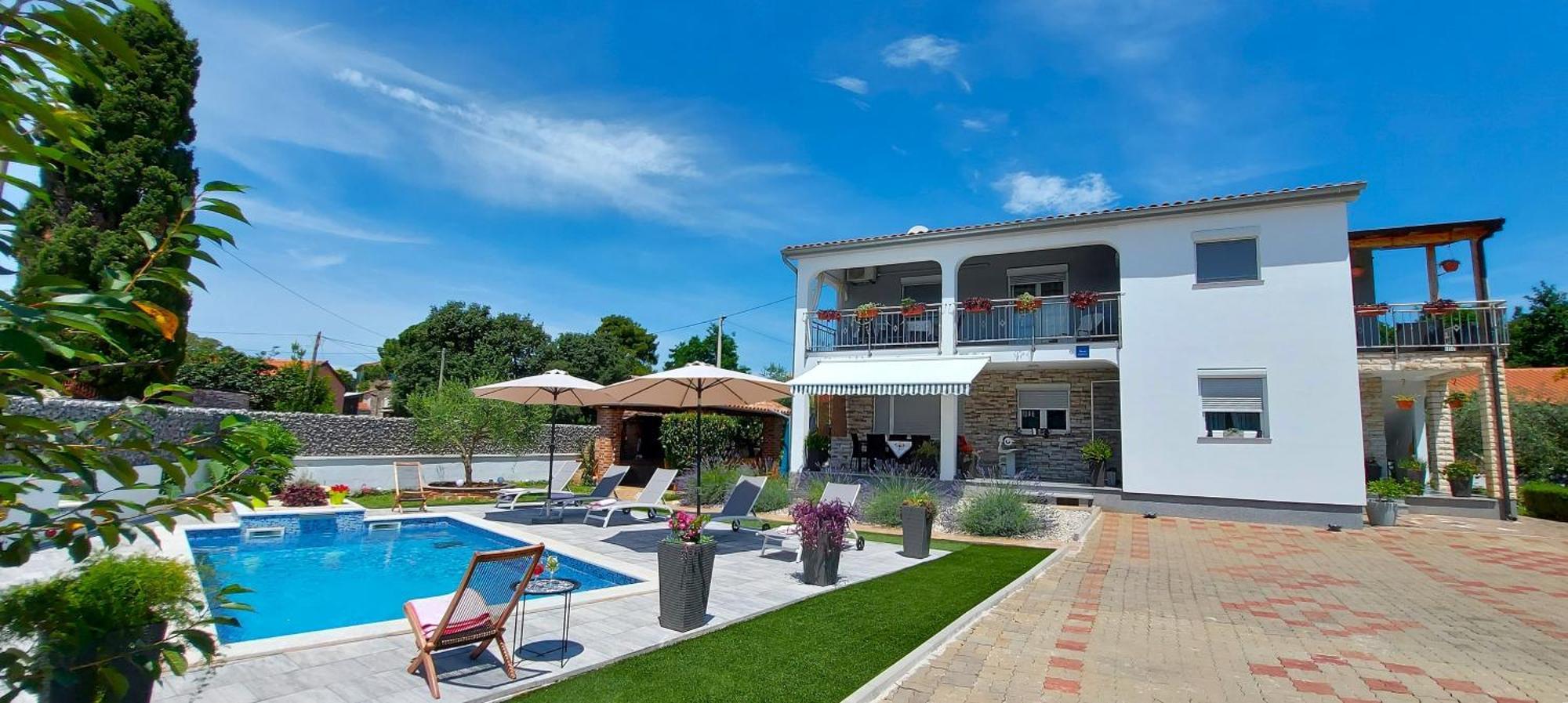 Apartments Katarina Пореч Экстерьер фото